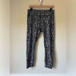 LULULEMON 25” Leggings